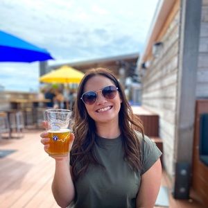 Meet your Posher, Kelly